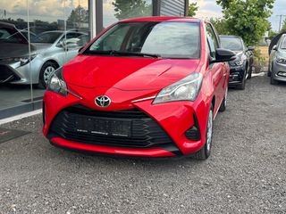 Toyota Yaris 2017-thumb-3