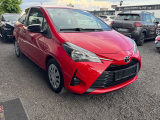 Toyota Yaris 2017-thumb-7