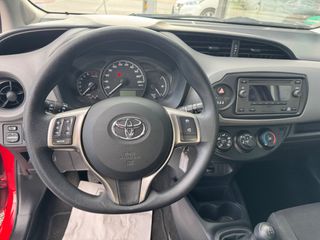 Toyota Yaris 2017-thumb-18