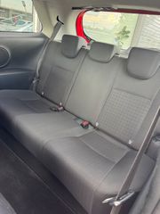 Toyota Yaris 2017-thumb-21