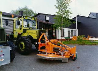 Αλυσιδάκι Unimog 2010 Χορτοκοπτικα- Καταστροφεας-thumb-1