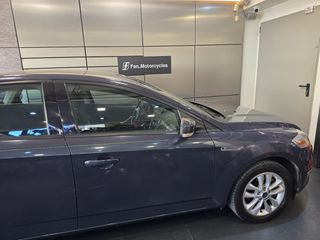 Ford Mondeo 2011-thumb-5