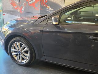 Ford Mondeo 2011-thumb-12