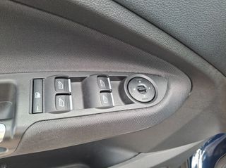 Ford C-Max 2016 C-MAX.TREND.-thumb-17