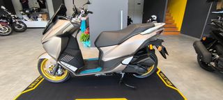 Letbe Island 125 Abs 2026 Ετοιμοπαράδοτο με πολλά δώρα στην ASIA MOTO PETSAS!-thumb-3