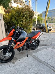 KTM 990 Supermoto 2010-thumb-3