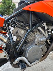 KTM 990 Supermoto 2010-thumb-10