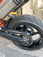 KTM 990 Supermoto 2010-thumb-13