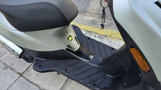 Derbi Atlantis 50 2010-thumb-4