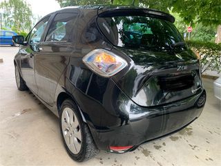 Renault Zoe 2014-thumb-1