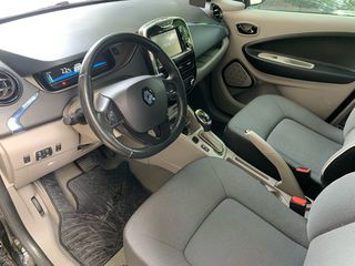 Renault Zoe 2014-thumb-3