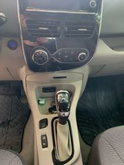 Renault Zoe 2014-thumb-9