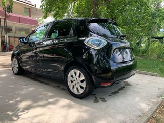 Renault Zoe 2014-thumb-12