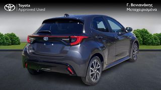 Toyota Yaris 2021 lounge panoramic hybrid-thumb-6