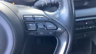 Toyota Yaris 2021 lounge panoramic hybrid-thumb-17