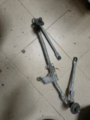 BMW 116 - 120 E87 E88 E81 E82 - MΠΡΑΤΣΑ ΥΑΛΟΚΑΘΑΡΙΣΤΗΡΑ-thumb-1