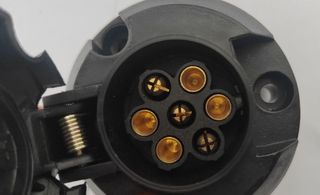 Φύσα Κοτσαδόρου/Τρέιλερ 7 Pin Θηλυκή με καπάκι-thumb-1
