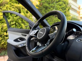 Jaguar E-Pace 2023 R Dynamic,Panorama,Black Pack,Hybrid,Portofino-thumb-7