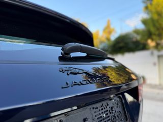 Jaguar E-Pace 2023 R Dynamic,Panorama,Black Pack,Hybrid,Portofino-thumb-32