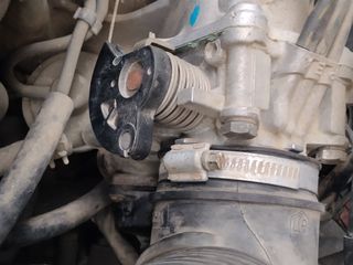 Πεταλούδα γκαζιού mitsubishi carisma