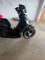Piaggio Beverly 300 2017 Police-thumb-2