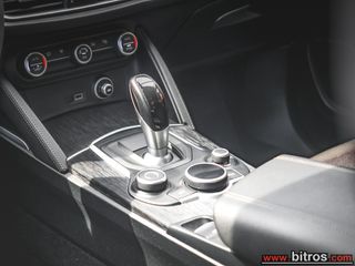 Alfa Romeo Stelvio 2019 2.2 JTDM (190 Hp) Q4 AWD Automatic-thumb-22