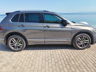 Volkswagen Tiguan 2017 R-LINE-thumb-2