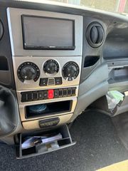 Iveco Daily 2012-thumb-8
