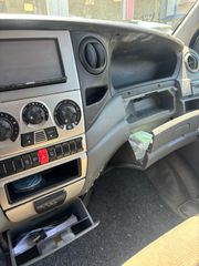 Iveco Daily 2012-thumb-12