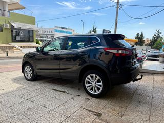Nissan Qashqai 2017-thumb-5