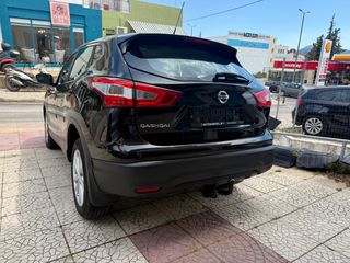 Nissan Qashqai 2017-thumb-10