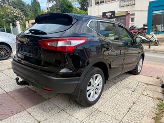 Nissan Qashqai 2017-thumb-12