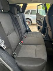 Nissan Qashqai 2017-thumb-21