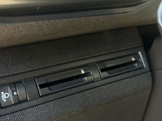 Peugeot 3008 2020 1.5 BLUEHDI 130 ALLURE EAT8-thumb-24