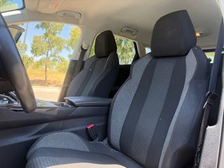 Peugeot 3008 2020 1.5 BLUEHDI 130 ALLURE EAT8-thumb-25