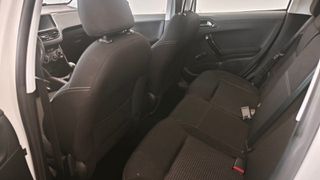 Peugeot 208 2019 1.2 PURETECH 82 ACTIVE-thumb-7
