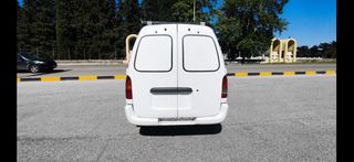 Nissan Vanette 1999