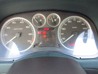 Peugeot 307 2002-thumb-6