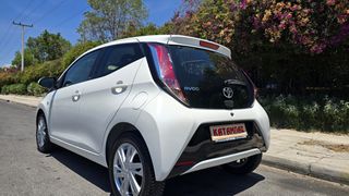 Toyota Aygo 2017 1.0_X-PLAY_EDITION-S  - FULL_EXTRA-thumb-35