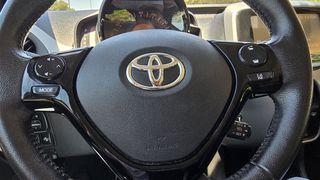 Toyota Aygo 2017 1.0_X-PLAY_EDITION-S  - FULL_EXTRA-thumb-23