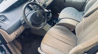 Renault Scenic 2004-thumb-7