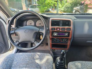 Nissan Almera 1998-thumb-8