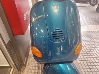 Piaggio Vespa ET4 125 1999-thumb-6