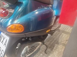 Piaggio Vespa ET4 125 1999-thumb-13