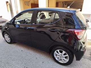 Hyundai i 10 2019 1,0 STYLE-thumb-3
