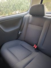 Volkswagen Polo 2000 1.4 16V-thumb-21