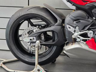 Ducati Panigale V4 R 2026-thumb-6
