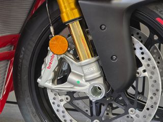Ducati Panigale V4 R 2026-thumb-21