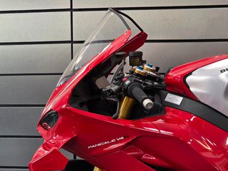 Ducati Panigale V4 R 2026-thumb-34