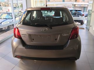 Toyota Yaris 2015 1.4 D-4D LIFE EURO 6-thumb-12